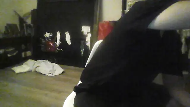 toosexy4myshirt live cam on StripChat