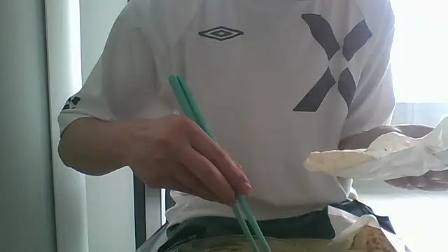 nole_china7 (Ask my age) - talk / fun / cum