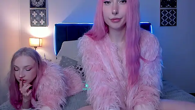 AlexRoseLiRed webcam