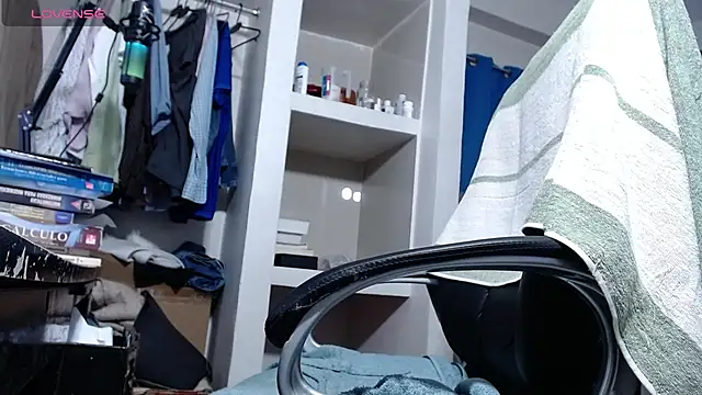 lewislamxxx_hot webcam