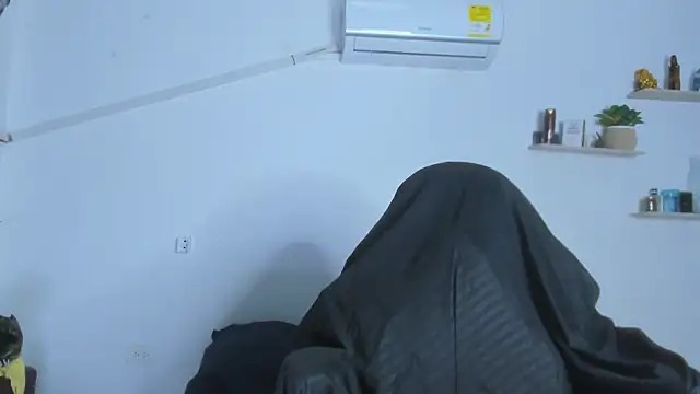 Kris_Khalifa69 webcam