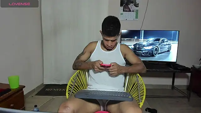 antonio_aguilarx webcam