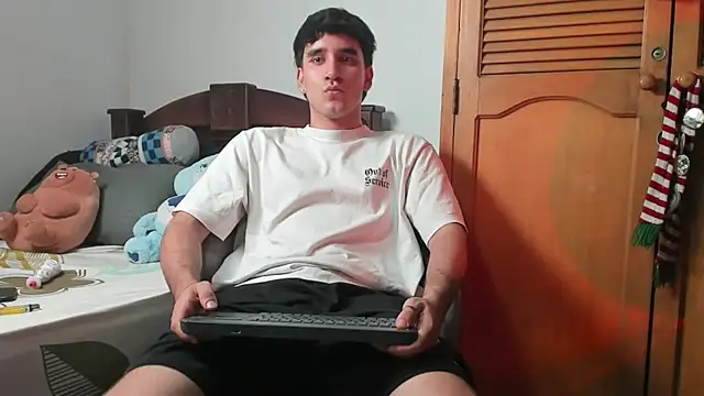 leo030809 webcam