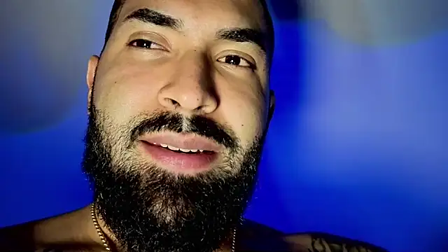 Max-prada webcam