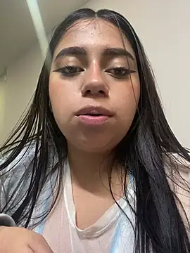 luna_cute__ webcam