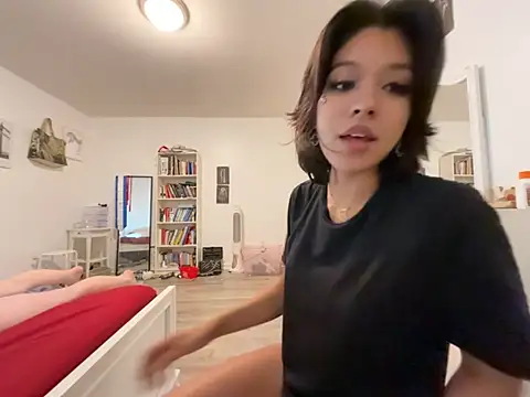 petitelatinateen webcam