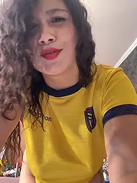 kinky_mila@xh webcam
