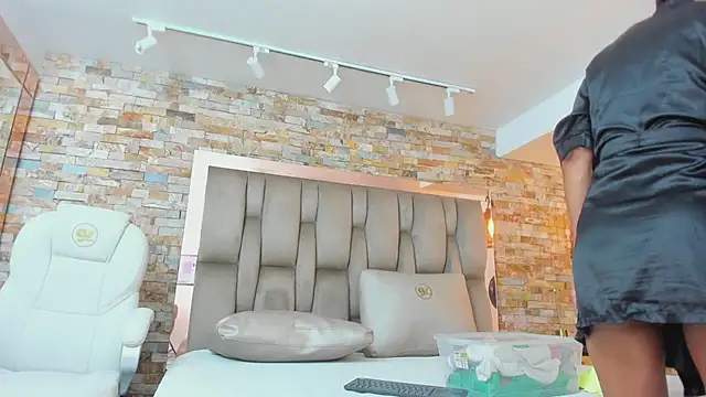karla_dunn webcam
