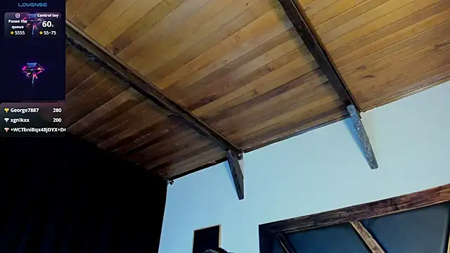 EmiliWilliams webcam