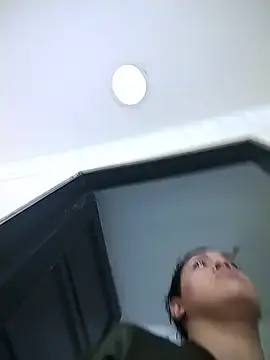 kimCosseyy webcam