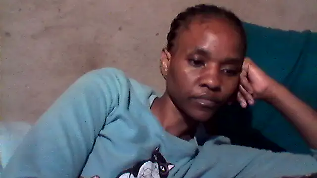 sexybigass31 webcam