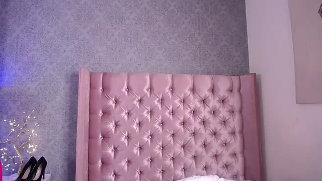 laila_stilwiills webcam