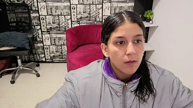 DanielaMonroe webcam
