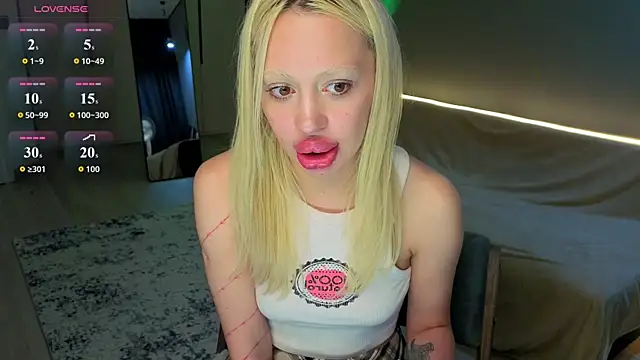 Luna_Beverly webcam
