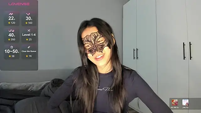 HelenBlazeTrt webcam