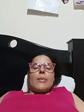 Bella_Morena27 webcam