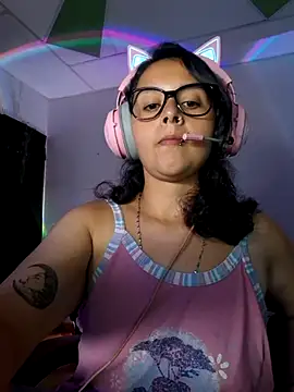 Miss_kittyX webcam