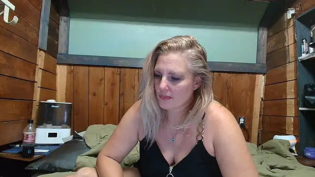 lisaxlovexxx webcam