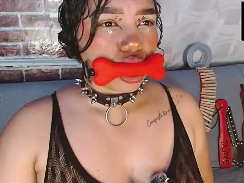 emma_bdsm_ webcam
