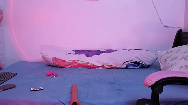 25sweetlilbunny webcam