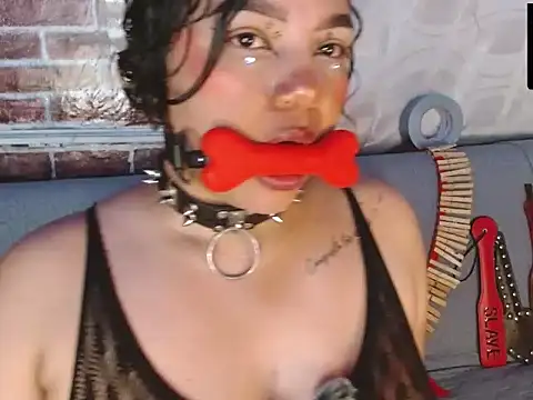 emma_bdsm_ webcam
