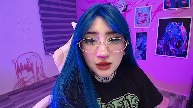 Miwa_violet live cam on StripChat