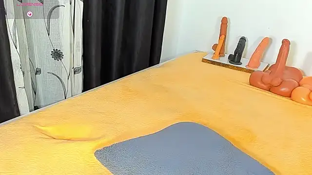 CERTIFIED_SQUIRTER webcam