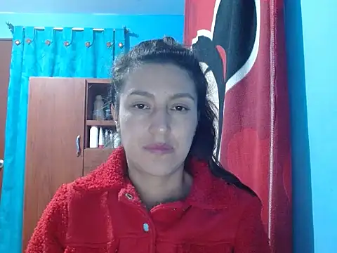 Watch SarahFriendly live on EroticFlix - High definition streams
