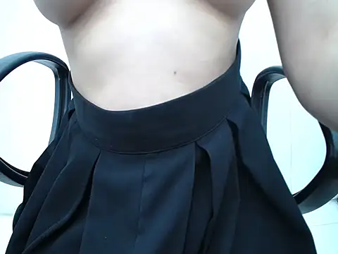_Lady- webcam