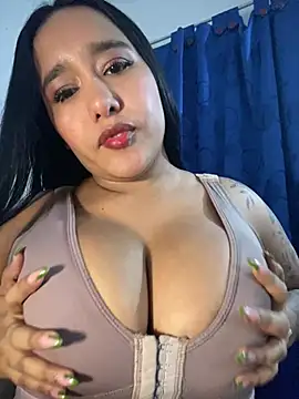 mis-violetha webcam