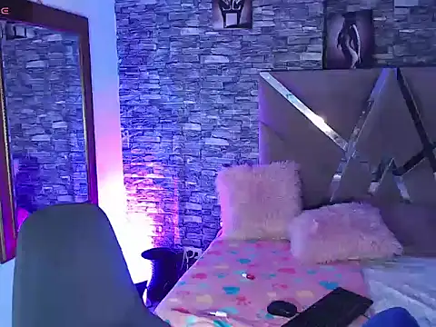 Keily_Tsx1 webcam