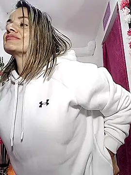 sweetfantasyy69 webcam