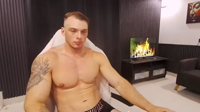 YourHotGreg webcam