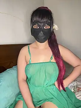 Ariana__Marie webcam