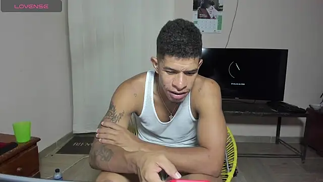 antonio_aguilarx webcam