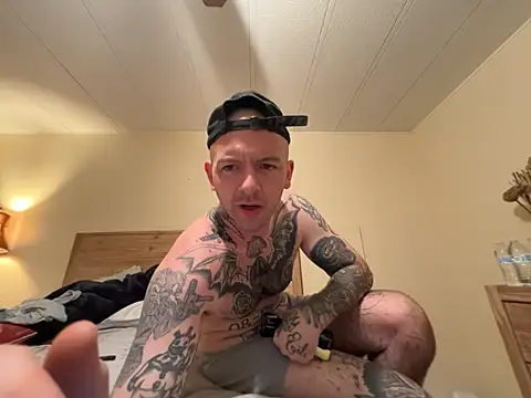 nATTi_dADDy webcam