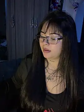 lilith__immaculatte live cam on StripChat