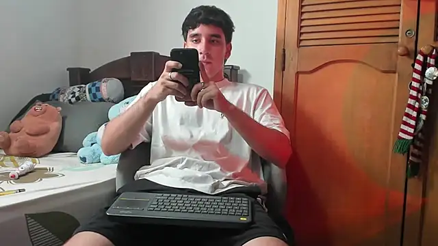 leo030809 webcam