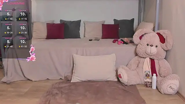 madissonkiss - MadissonKiss's free webcam - UK Sex Cams