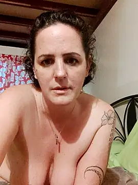 emiliemilf webcam