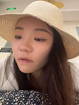 xiaochengzi505 webcam
