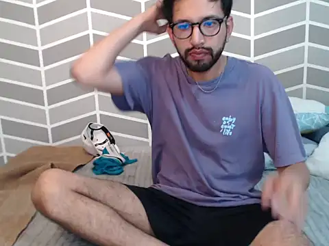 thomass1018 webcam