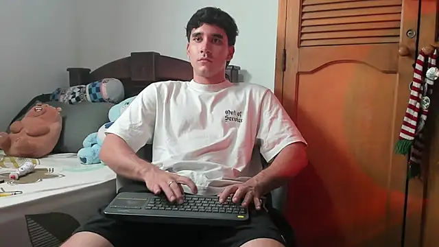 leo030809 webcam