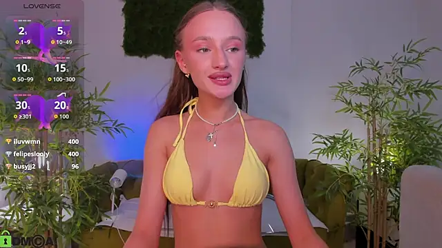 miiss__lulu - Miiss__lulu's free webcam - UK Sex Cams