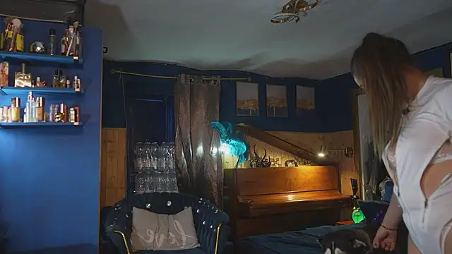 VanessaDoyle webcam