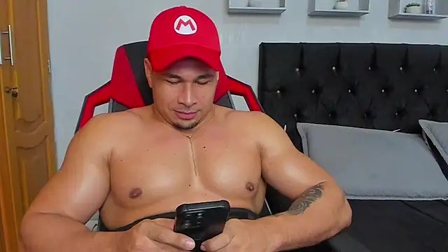 tyler_hank01 webcam