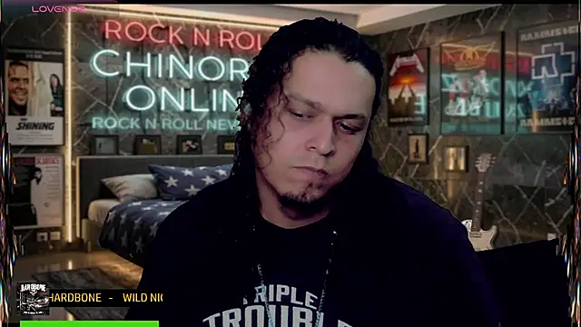 chino_roz webcam