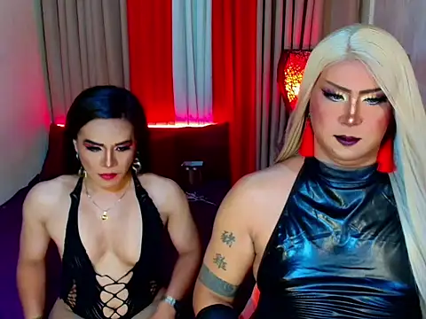 Wildest_Slave_Huntress webcam