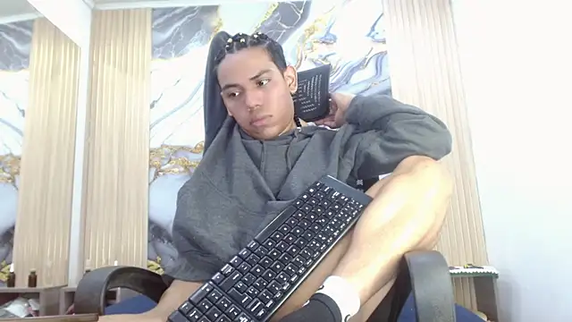 daviidbuckx_ - DaviidBuckx_'s free webcam - UK Sex Cams
