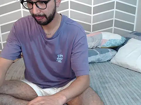 thomass1018 webcam